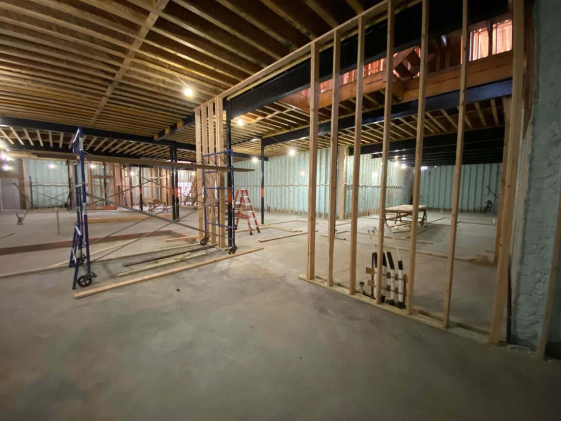 lloyd-harbor-4 closed-cell spray foam application in Lloyd Harbor basement